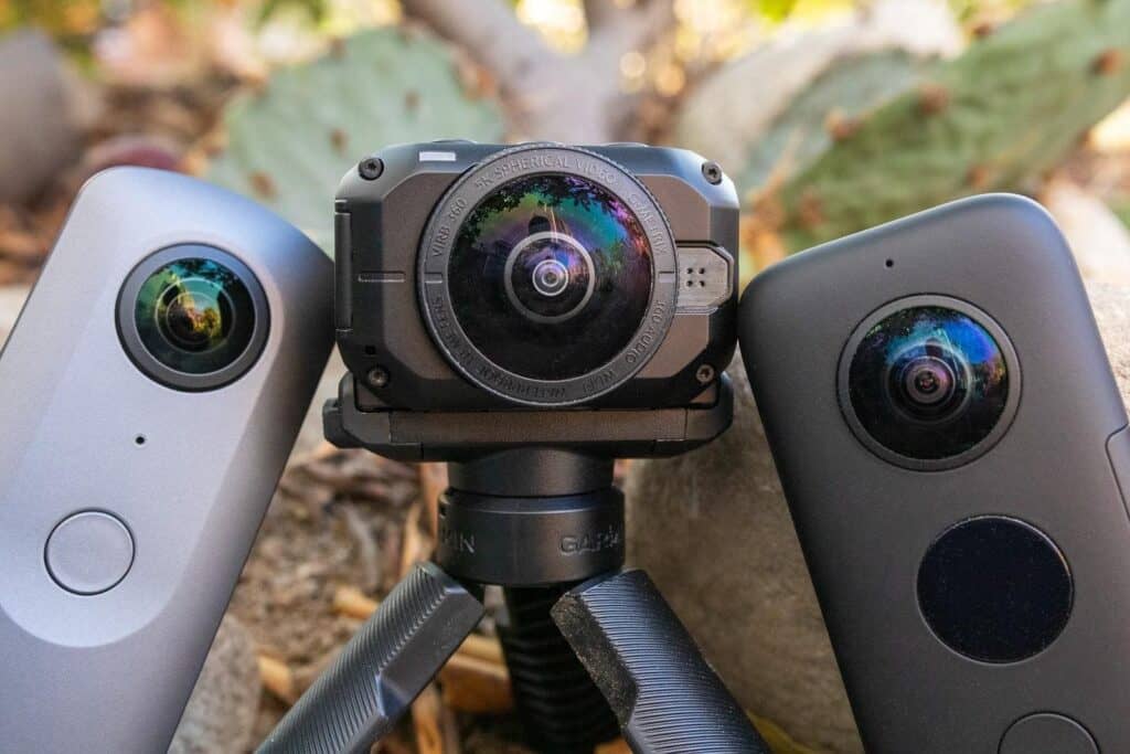 دوربین 360 یکی از انوع دوربین‌های عکاسی
